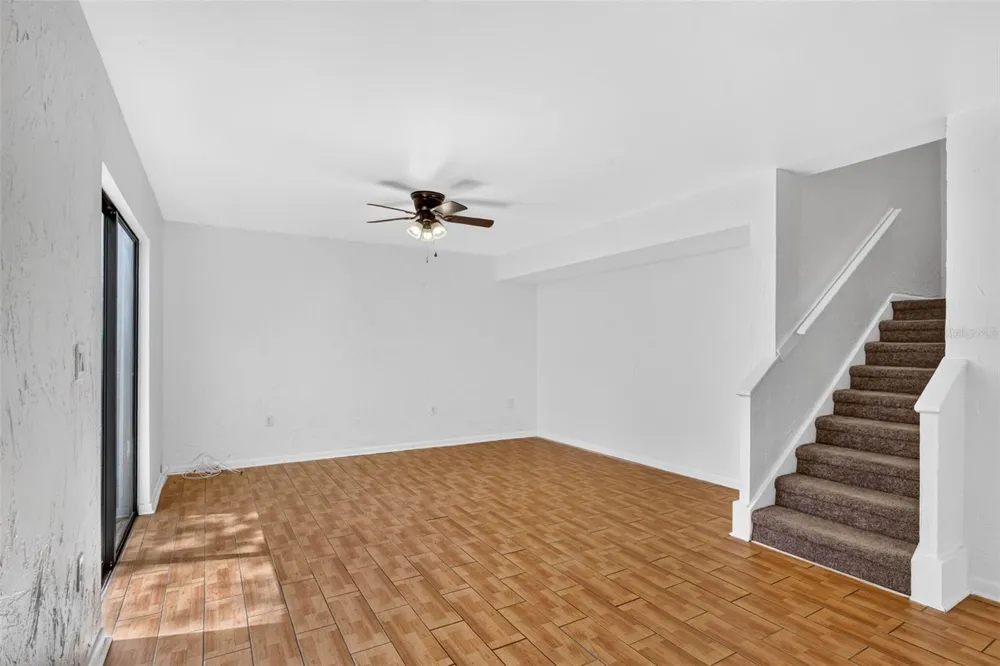 5627 ASHLEY OAKS DRIVE #2 Tampa, FL 33617