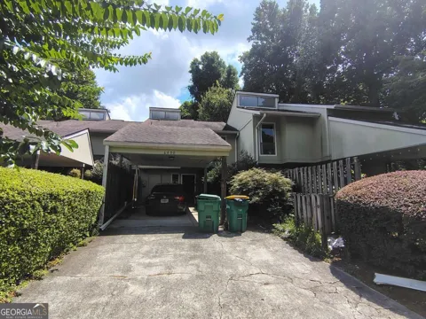 6400 Hawthorne TER