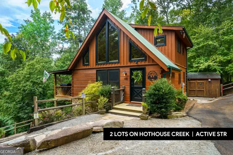 405 Donna Lee LN