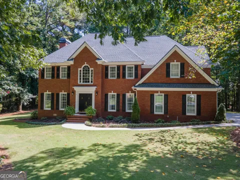 300 Weeping Willow WAY