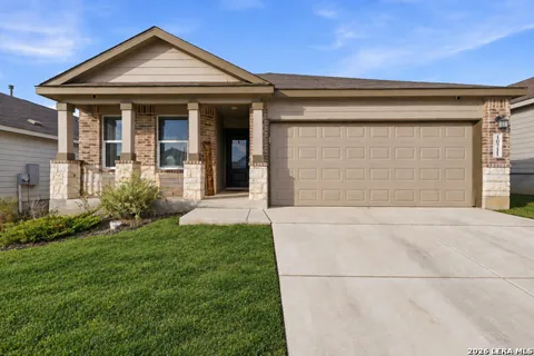 10711 Hernando Court