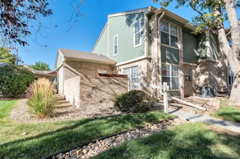 2726 E Otero Place #1