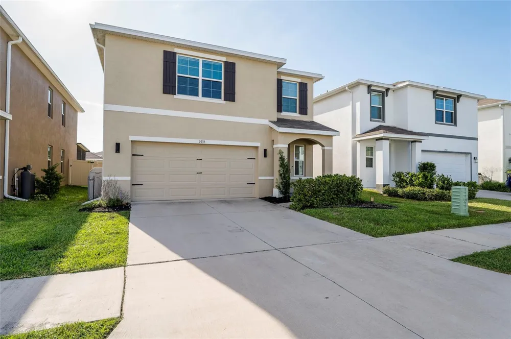 2935 COMMON FIG RUN Wesley Chapel, FL 33543
