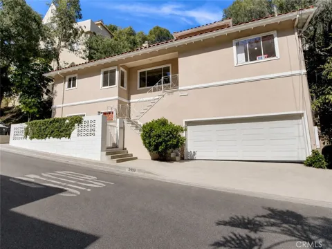 2932 Ledgewood Drive