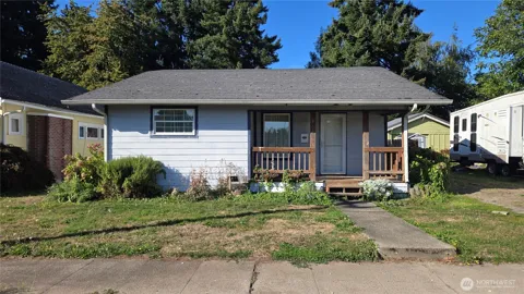 307 W Summa Street