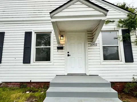 1002 Mclish