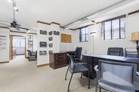 2545 Garfield Avenue #101