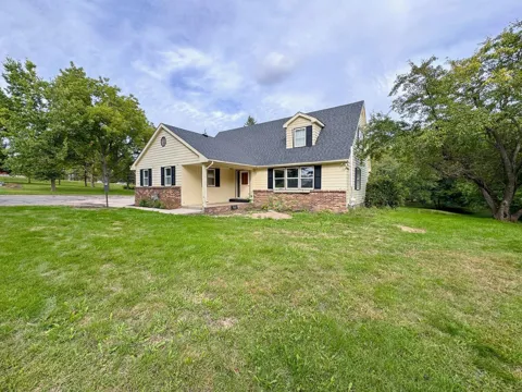 615 S Woodland Drive