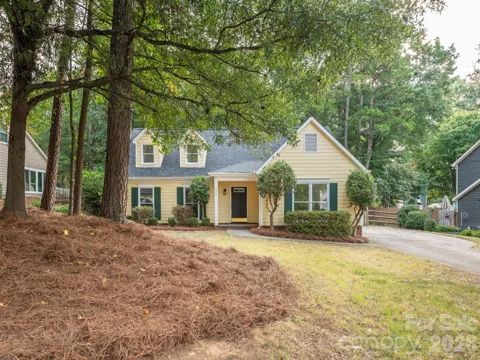 2612 Heathershire Lane