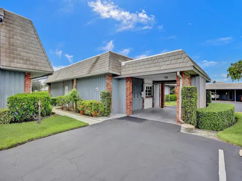 340 Orange Tree Drive #3