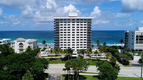 2066 Ocean Boulevard #10NW