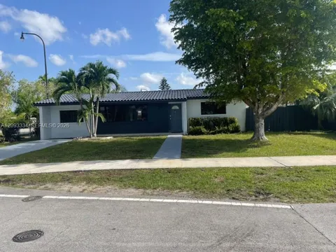 9635 SW 45th Ter