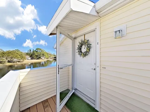 129 CAMPHOR CIRCLE #C