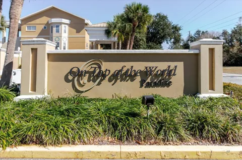 2209 UTOPIAN DRIVE E #207