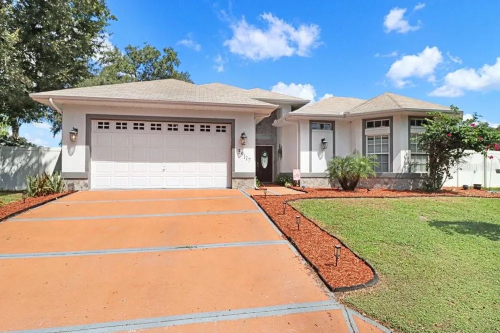 39117 9TH AVENUE Zephyrhills, FL 33542