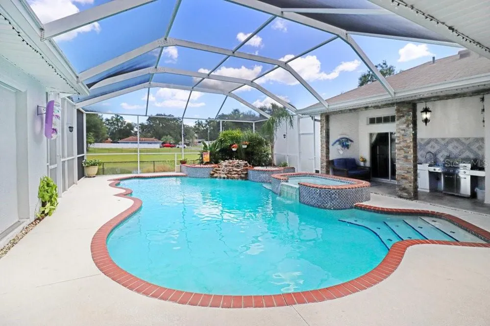 39117 9TH AVENUE Zephyrhills, FL 33542