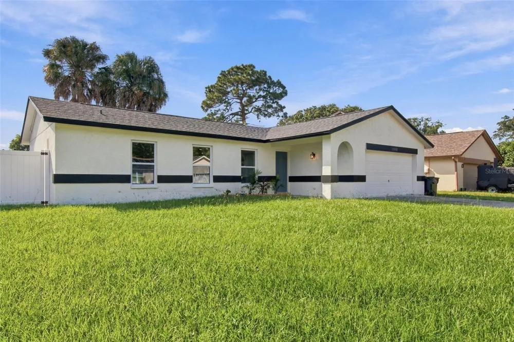 13918 BRIARDALE LANE Tampa, FL 33618