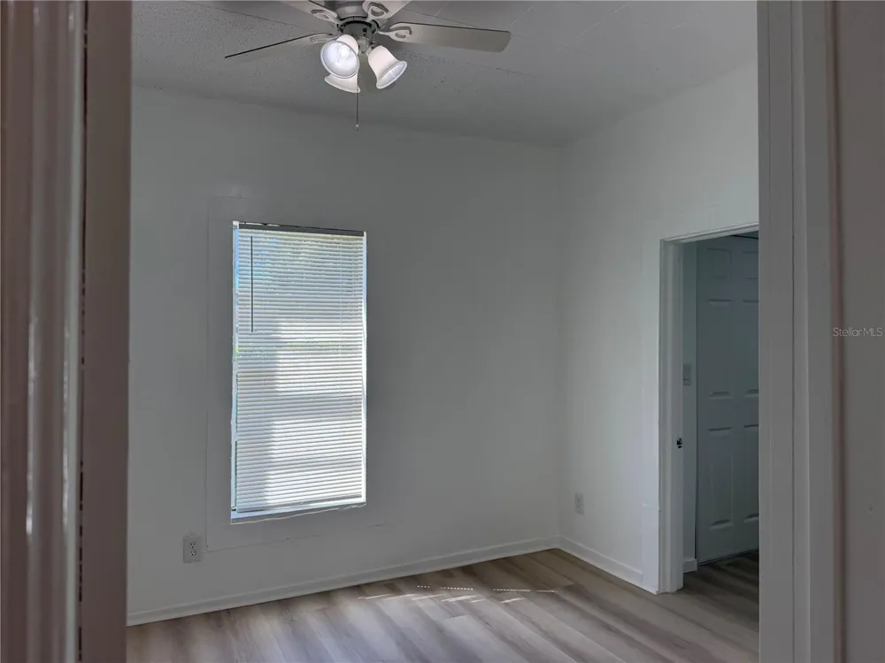 8316 KLONDYKE STREET Tampa, FL 33604
