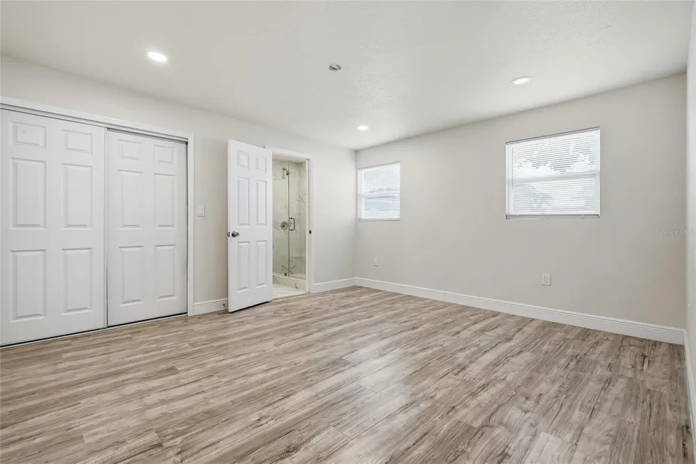 3907 SPENCE AVENUE Tampa, FL 33614