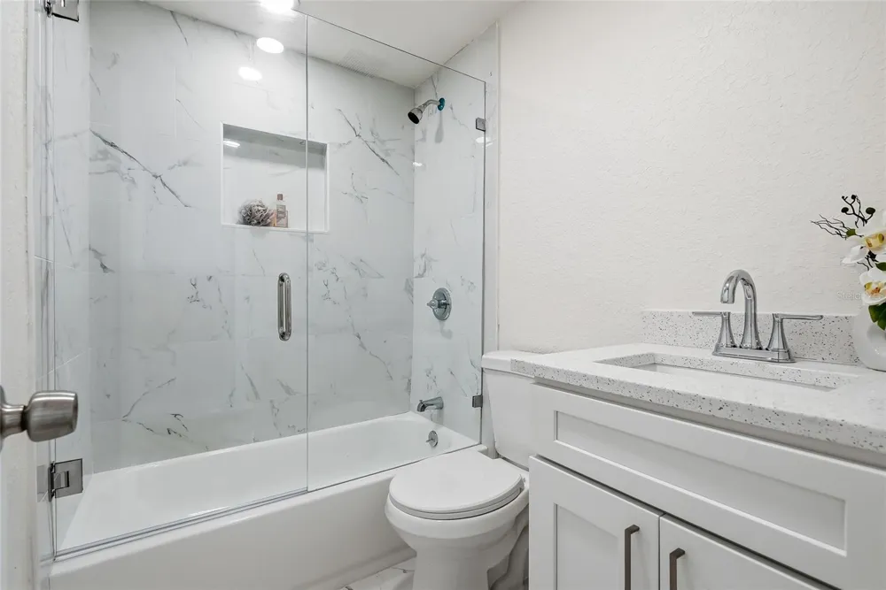3907 SPENCE AVENUE Tampa, FL 33614