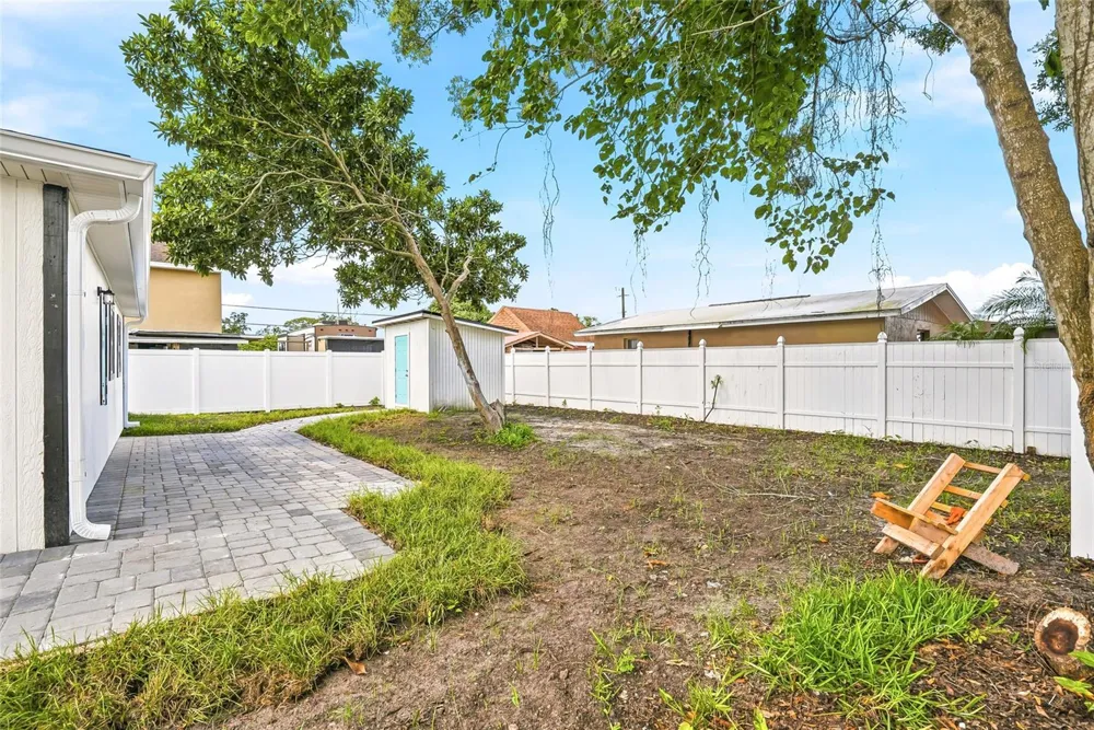3907 SPENCE AVENUE Tampa, FL 33614