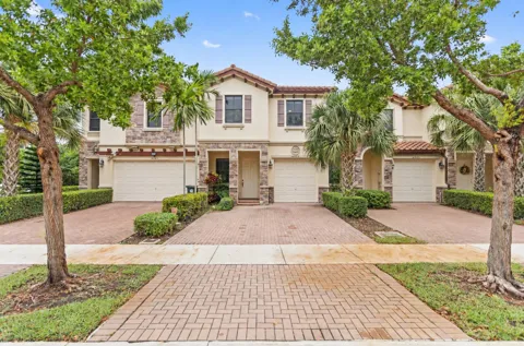 6943 Broadland Way