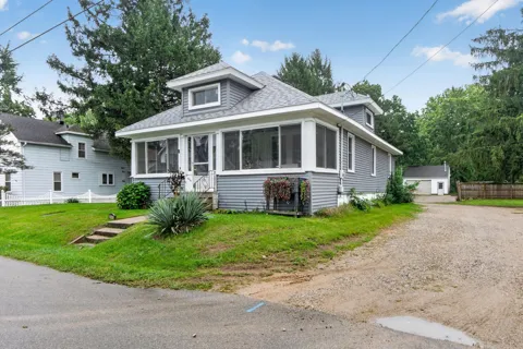 223 Pierce Avenue