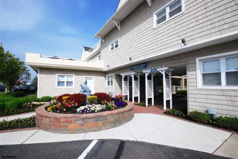 9010 Atlantic Ave
