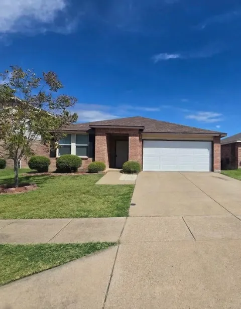 4016 German Pointer Way