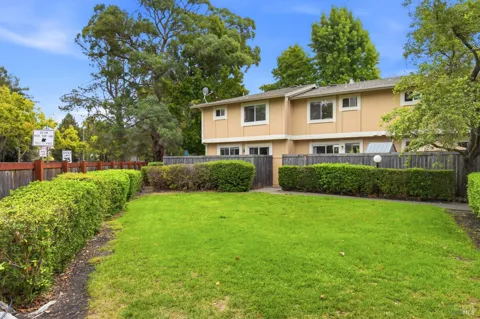 1314 Gold Way