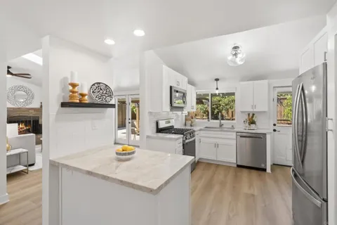 5551 Gala Avenue