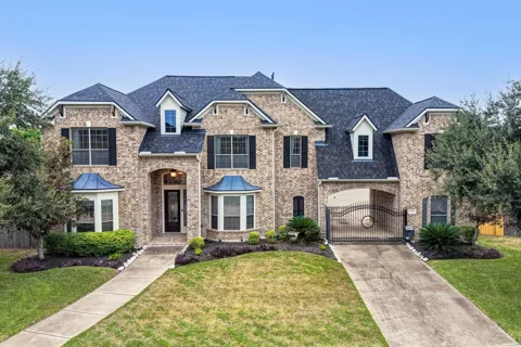 7606 Courtney Manor Lane