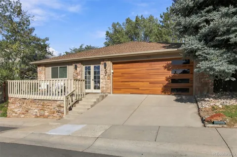 504 Creekside Court