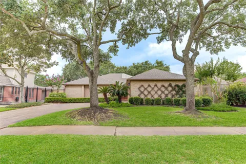 12307 Rocky Knoll Drive