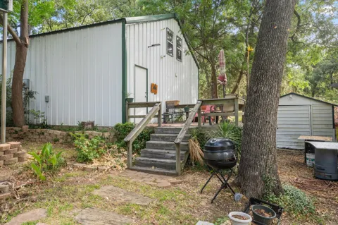 182 Bay Drive