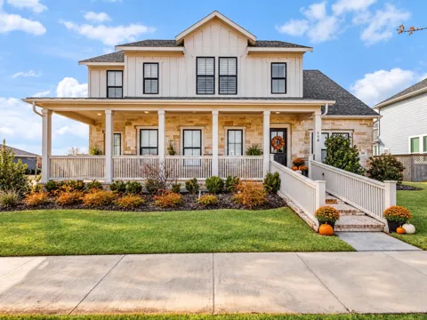508 Pecan Parkway
