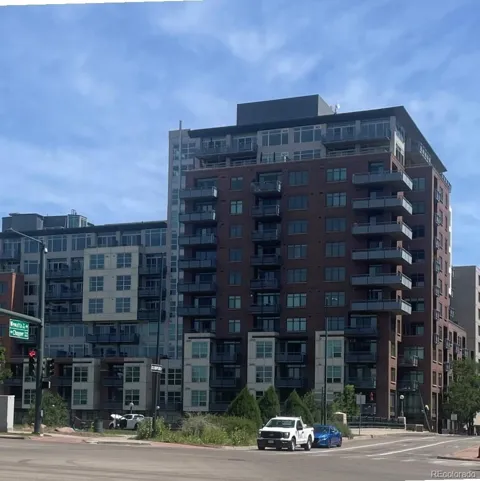 1401 Wewatta Street #906