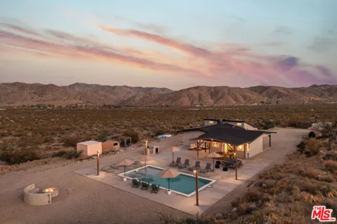 51818 Cheyenne Trail