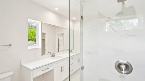 106 W Fawnridge Drive #1