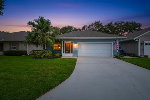 401 Tamarind Place
