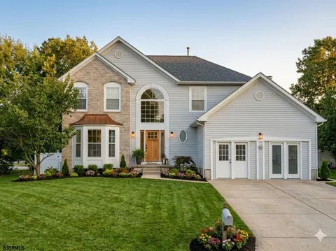 215 PEACH TREE LANE