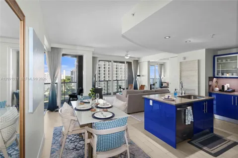 3101 Bayshore Dr #1508