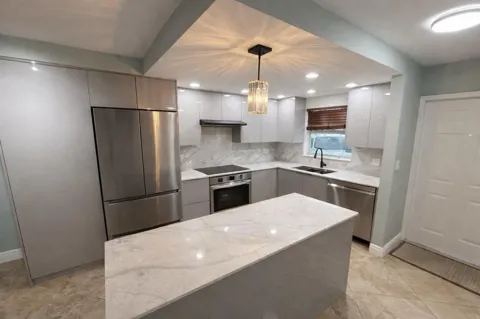 809 W Oakland Park Boulevard #K4