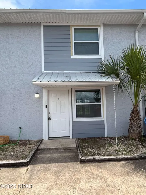 8003 Beach Drive #B