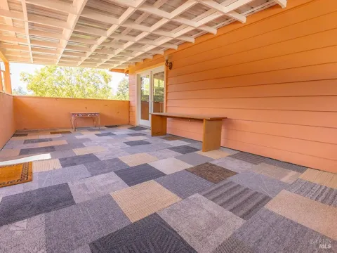 944 Clover Drive
