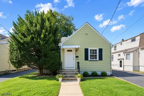 106 Summit Ave