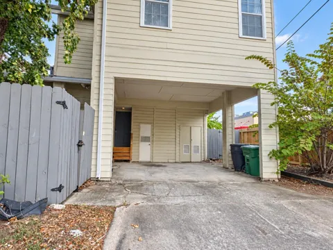 2347 Sheridan Street #4