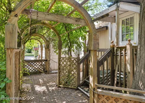 16 Martin Drive