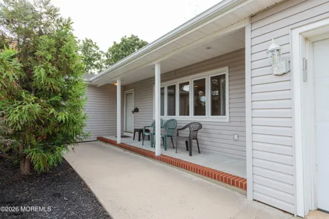 466 Vassar Place