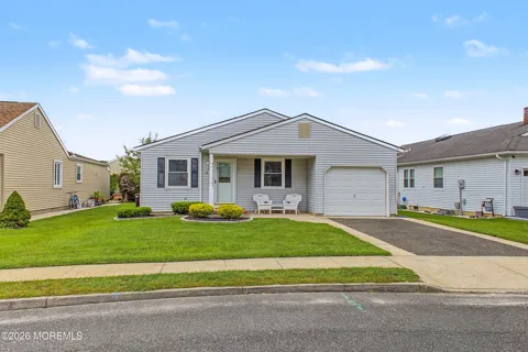 28 Prince Charles Drive